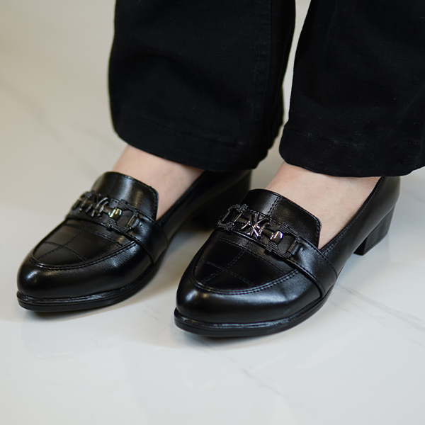 College 3 cm heel buckle NY 499-344