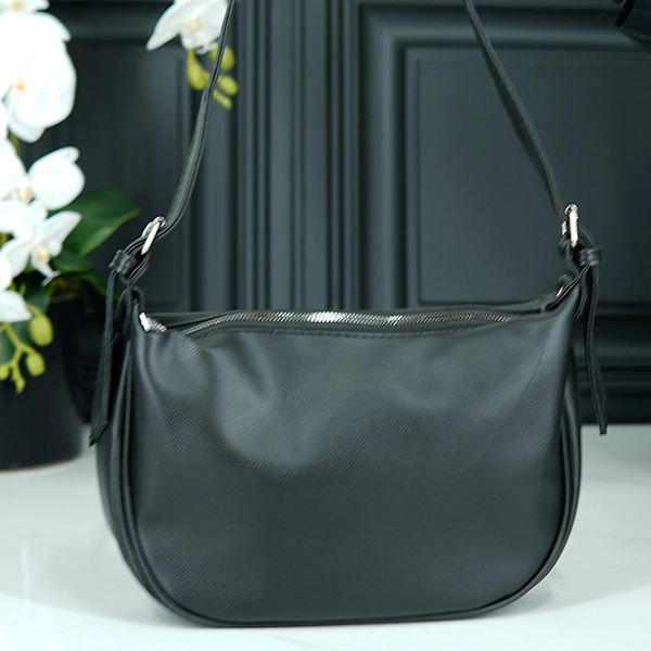 Girls' crescent shell bag 469-28 (1)