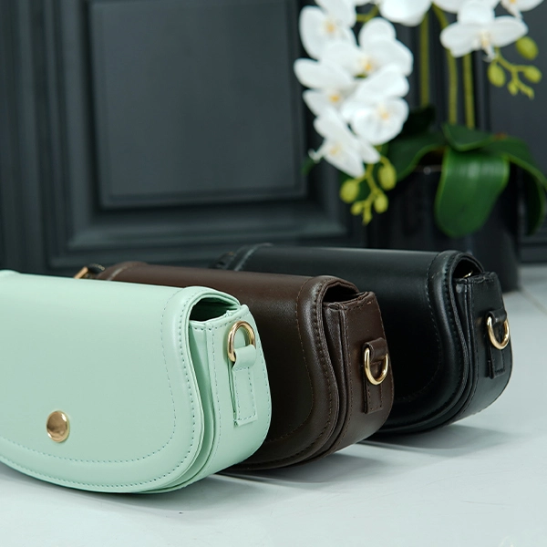 Packed passport bag 251-399 (1)