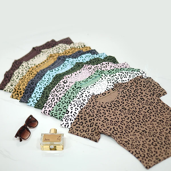 Simple leopard crop top 359 (2)