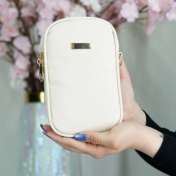 Standing passport case 299-130 (1)