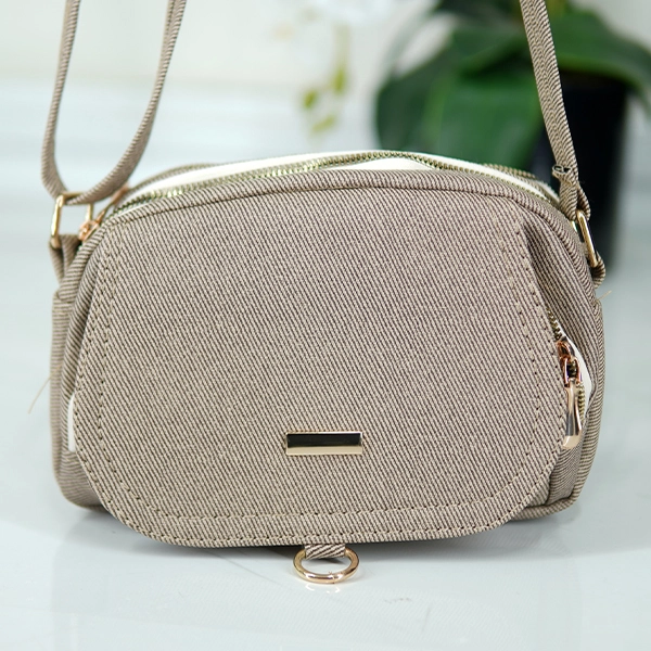 Front-Ring Passport Bag 539-33 (1)