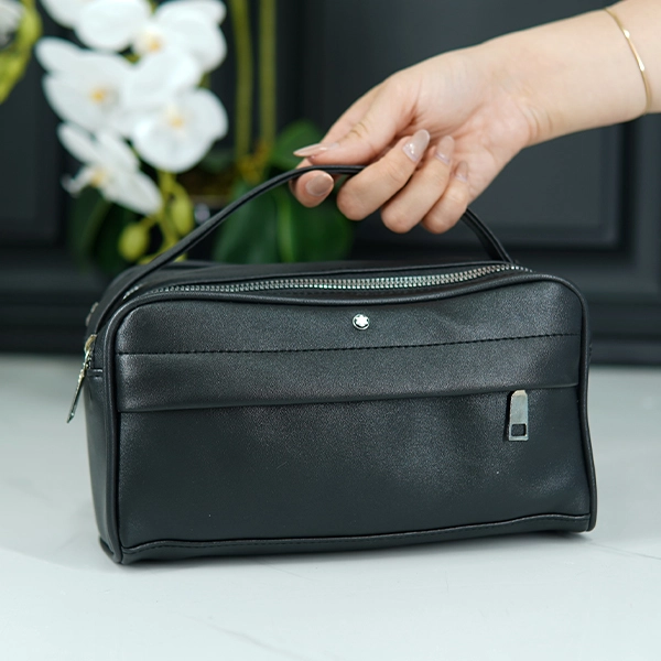 Montblanc Men's Handbag - 549-136 (1)