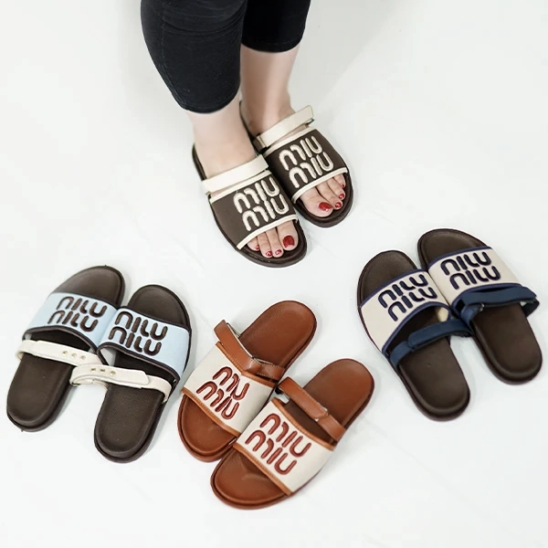 Miu Miu embroidered sandals 599-250 (1)