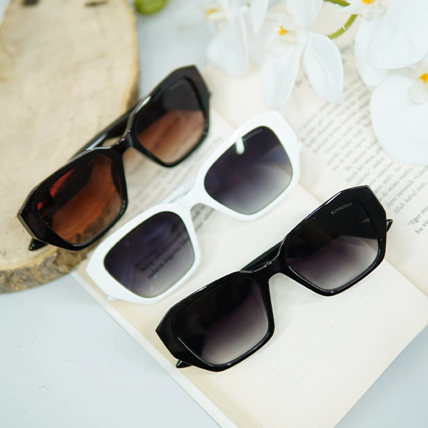 Burberry Women's Glasses - 419 (1)