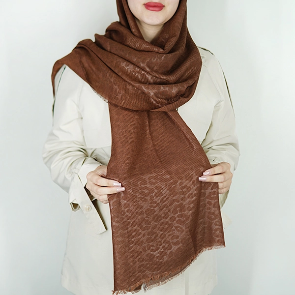 Leopard-print shawl - 329 (1)