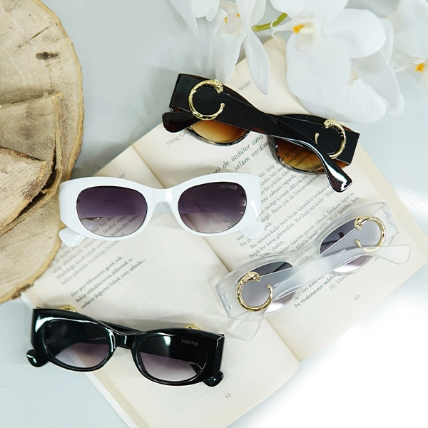 Panther Oval Women's Sunglasses - 289 (1)